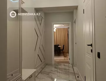 1-комнатная квартира, этаж 6 из 12, 50 м², Посуточно