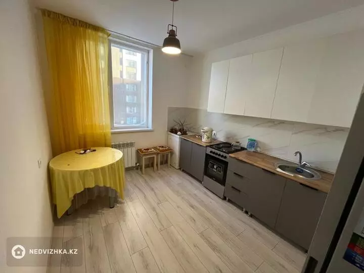 35 м², 1-комнатная квартира, этаж 4 из 17, 35 м², изображение - 1