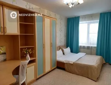 80.2 м², 4-комнатная квартира, этаж 6 из 9, 80 м², посуточно, изображение - 6