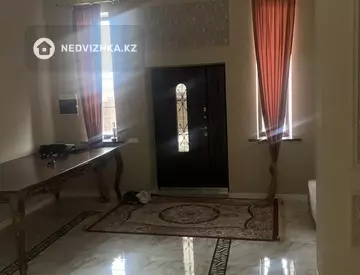 6-комнатный дом, 7 соток, 370 м², миниатюра 1