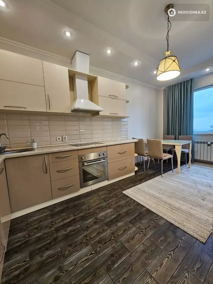 2-комнатная квартира, этаж 3 из 5, 44 м², Посуточно, фотография 2