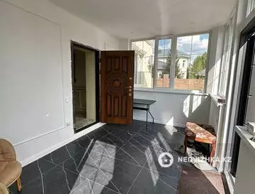 6-комнатный дом, 10 соток, 300 м², миниатюра 6