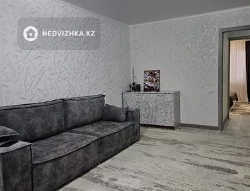 2-комнатная квартира, этаж 4 из 5, 48 м²