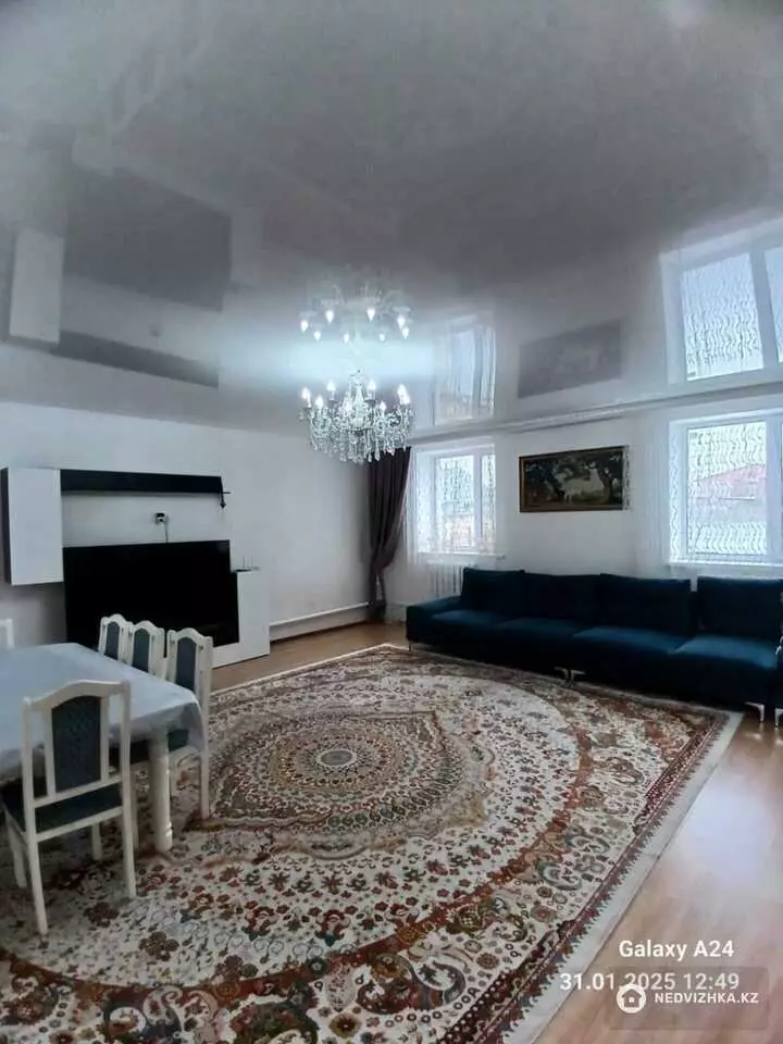 7-комнатный дом, 12 соток, 225 м², фотография 3