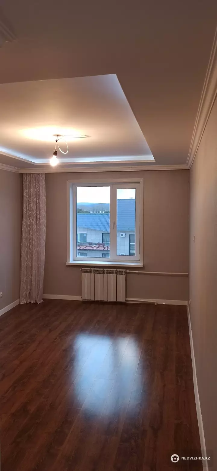 2-комнатная квартира, этаж 5 из 5, 52 м², фотография 3
