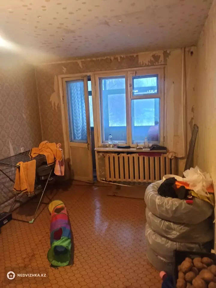 2-комнатная квартира, этаж 2 из 5, 48 м², фотография 3