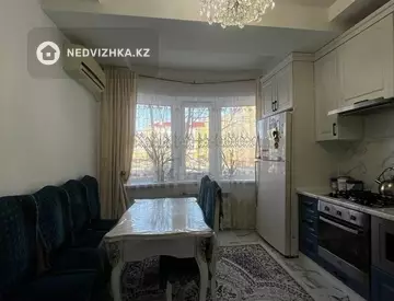 4-комнатная квартира, этаж 1 из 5, 137 м²