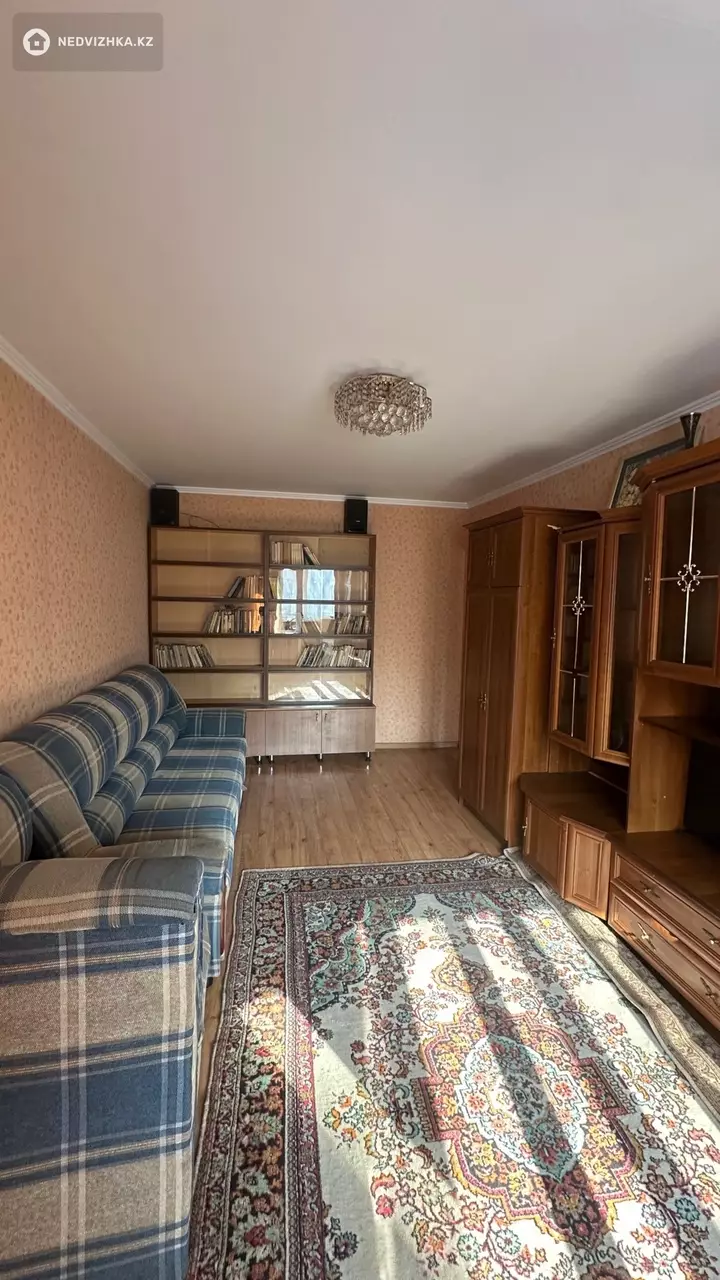 2-комнатная квартира, этаж 3 из 4, 42 м², На длительный срок, фотография 2
