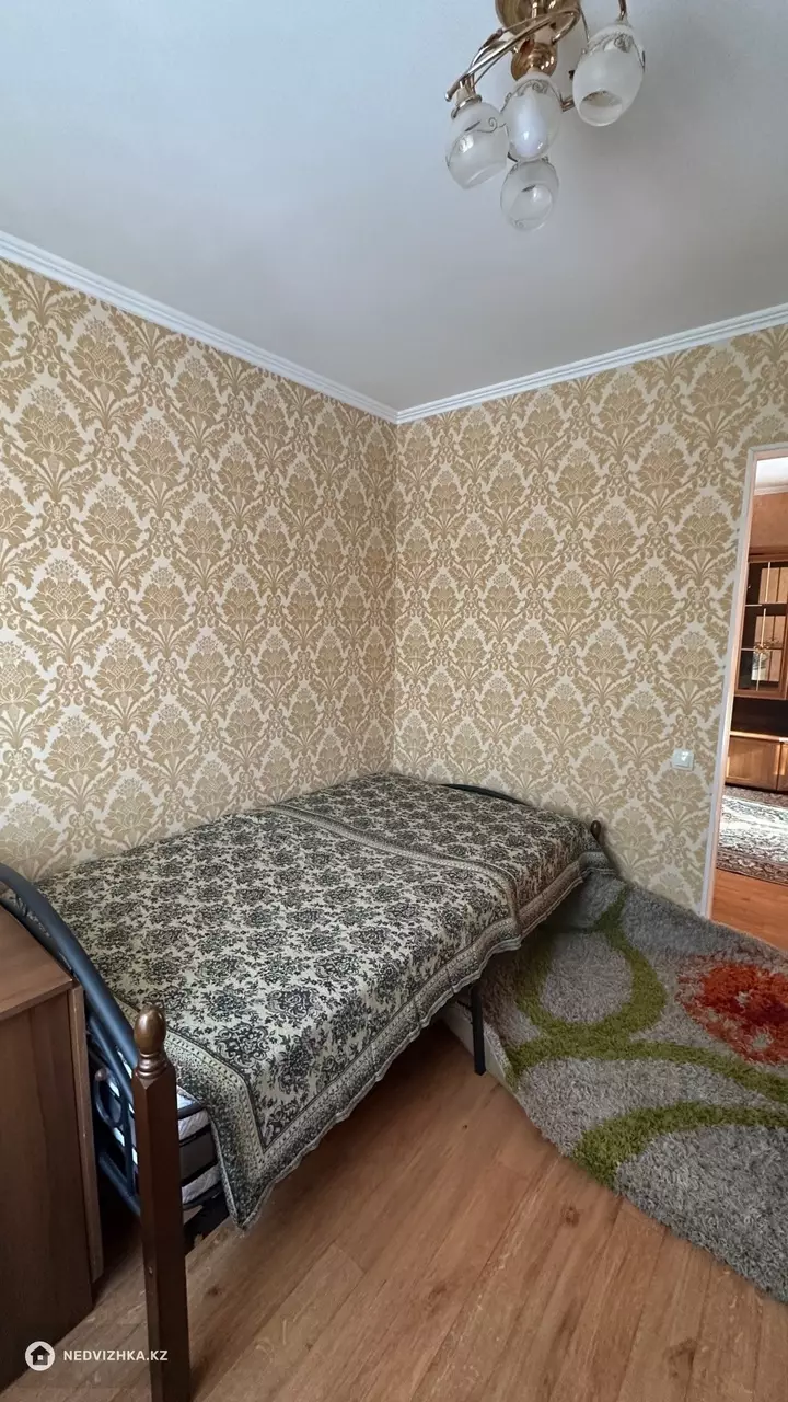 2-комнатная квартира, этаж 3 из 4, 42 м², На длительный срок, фотография 5