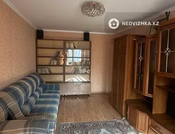 2-комнатная квартира, этаж 3 из 4, 42 м², На длительный срок, миниатюра 5