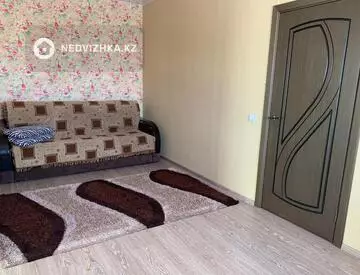 6-комнатный дом, 0.1 соток, 383 м²