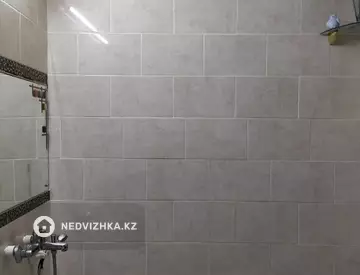 3-комнатная квартира, этаж 4 из 9, 60 м², миниатюра 12