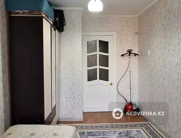 2-комнатная квартира, этаж 3 из 5, 45 м², миниатюра 3