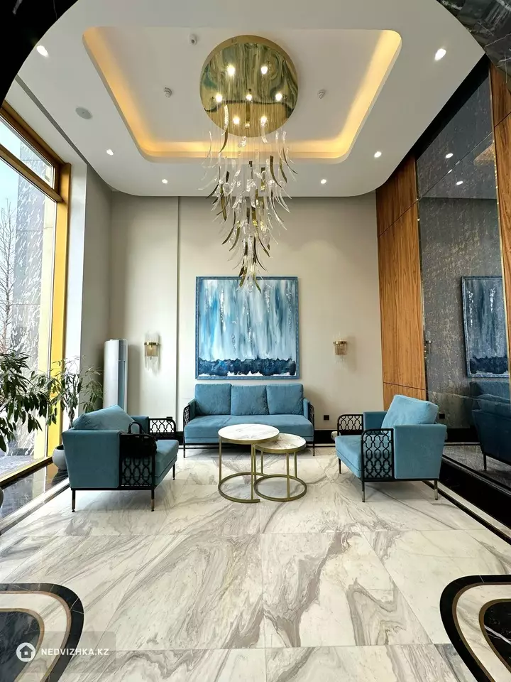 2-комнатная квартира, этаж 5 из 14, 75 м², фотография 4