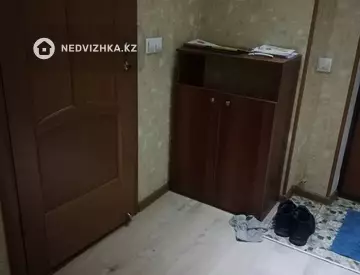 2-комнатная квартира, этаж 14 из 21, 64 м², На длительный срок, миниатюра 1
