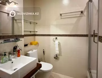 3-комнатная квартира, этаж 4 из 5, 135 м²