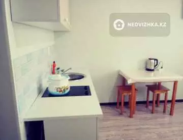 1-бөлмелі пәтер, қабат 3 барлық қабат саны 5, 20 м², Посуточно, 9-нобай