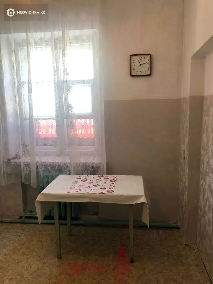 2-комнатная квартира, этаж 1 из 2, 60 м², фотография 5