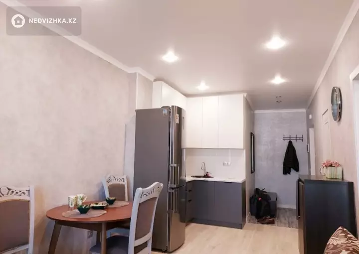 1-комнатная квартира, этаж 5 из 12, 40 м², По часам, фотография 3