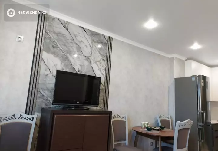 1-комнатная квартира, этаж 5 из 12, 40 м², По часам, фотография 5