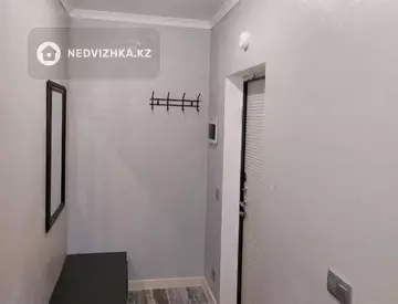 1-комнатная квартира, этаж 5 из 12, 40 м², По часам, миниатюра 10