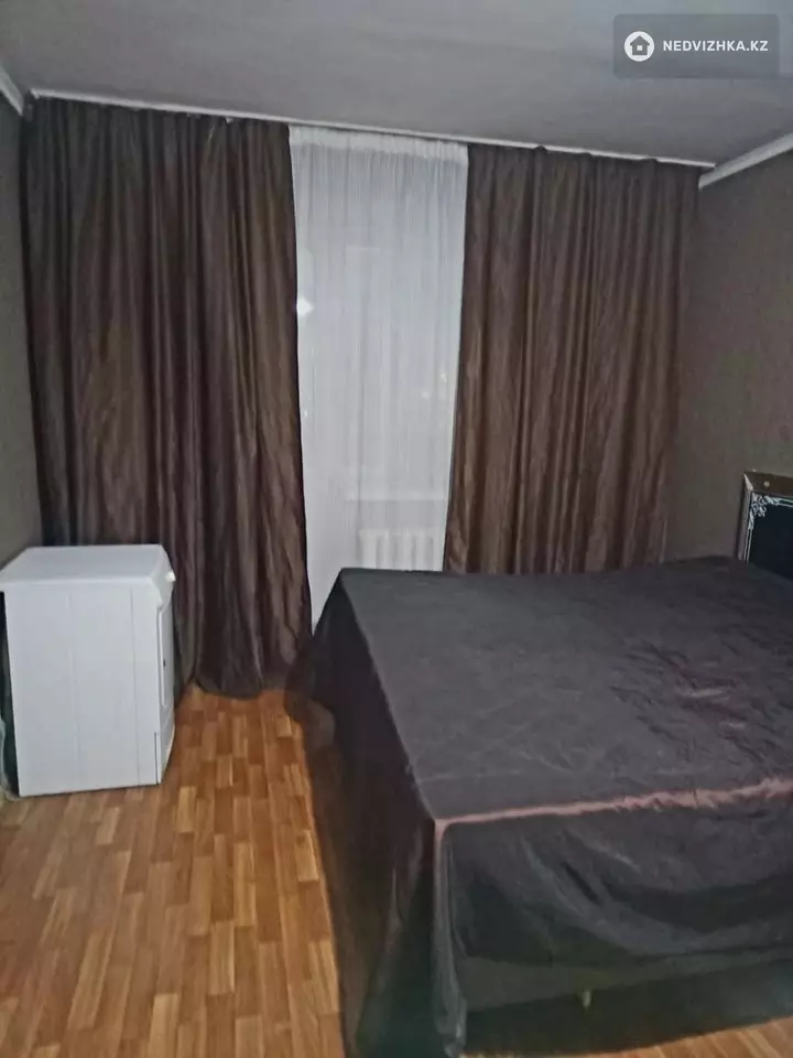 1-комнатная квартира, этаж 6 из 12, 40 м², По часам, фотография 2
