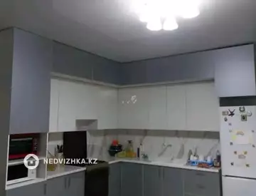 6-бөлмелі үй, 6 соттық, 235 м², 2-нобай