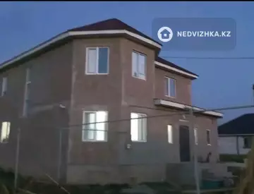 6-бөлмелі үй, 6 соттық, 235 м², 1-нобай