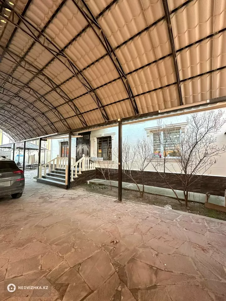 5-комнатный дом, 15 соток, 470 м², фотография 5