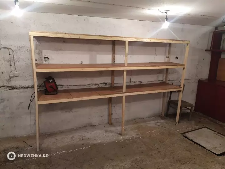 Склад, этаж 1 из 1, Отдельно стоящее здание, 25 м², На длительный срок