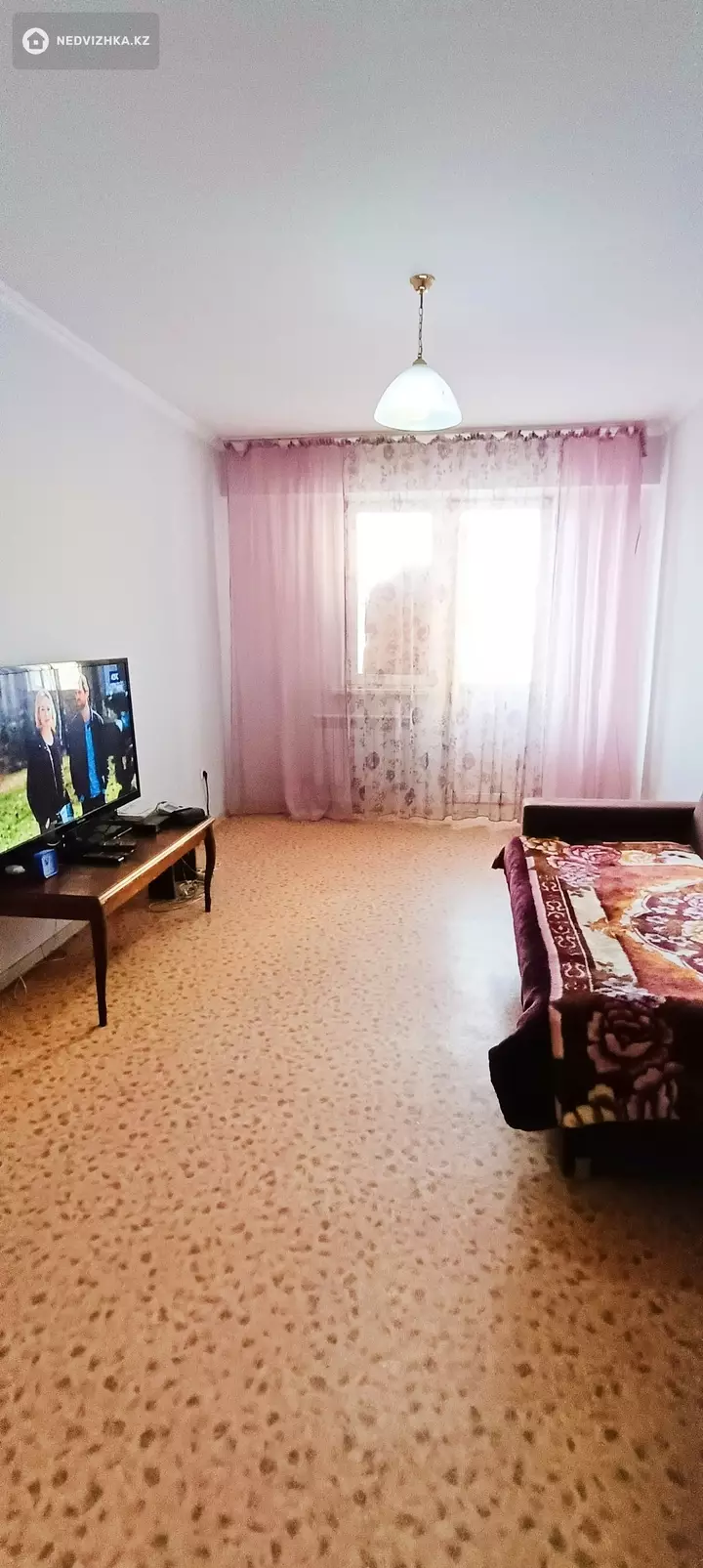 3-комнатная квартира, этаж 1 из 9, 55 м², фотография 2