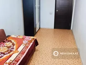 3-комнатная квартира, этаж 1 из 9, 55 м²