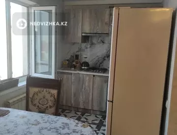 4-комнатная квартира, этаж 5 из 5, 61 м²