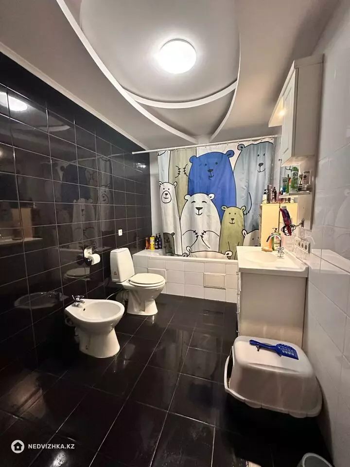 3-комнатная квартира, этаж 12 из 15, 110 м², фотография 4