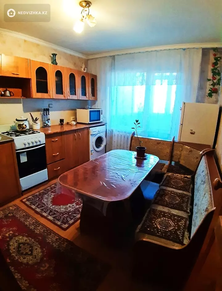 2-комнатная квартира, этаж 1 из 5, 48 м², фотография 3