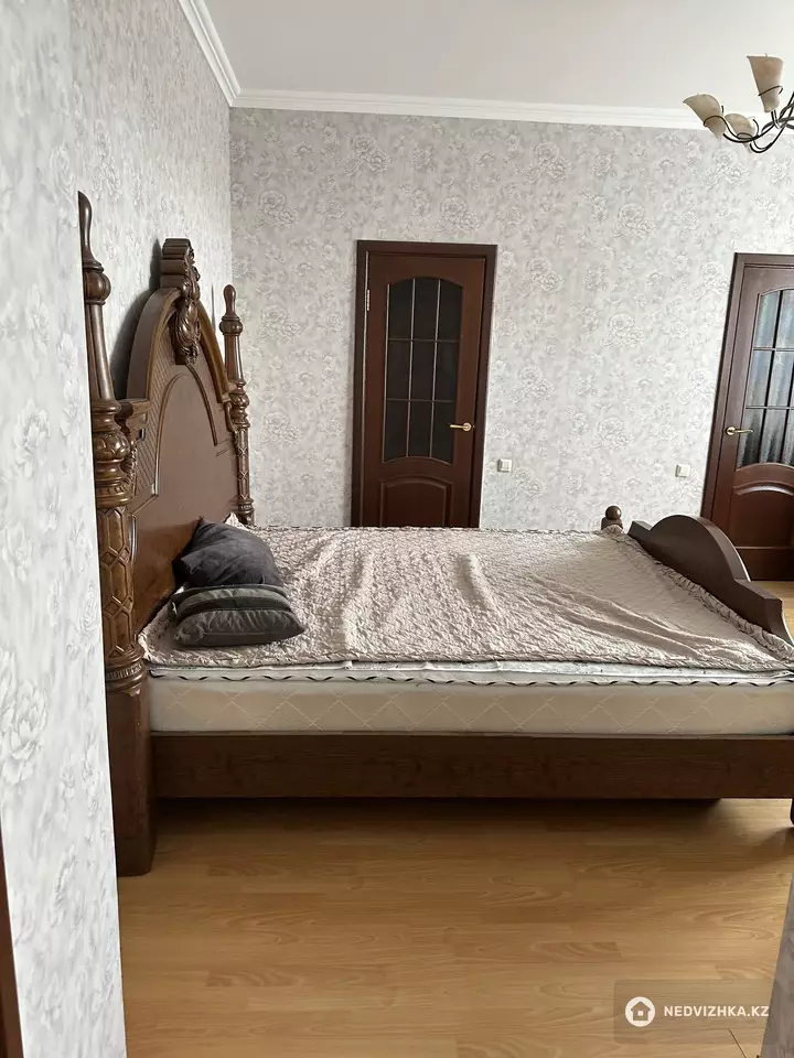 3-комнатная квартира, этаж 7 из 12, 125 м², фотография 5