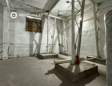Орынжай, 2 қабат, 2 400 м², 10-нобай