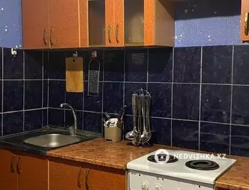 1-комнатная квартира, этаж 1 из 5, 40 м², Посуточно, миниатюра 5