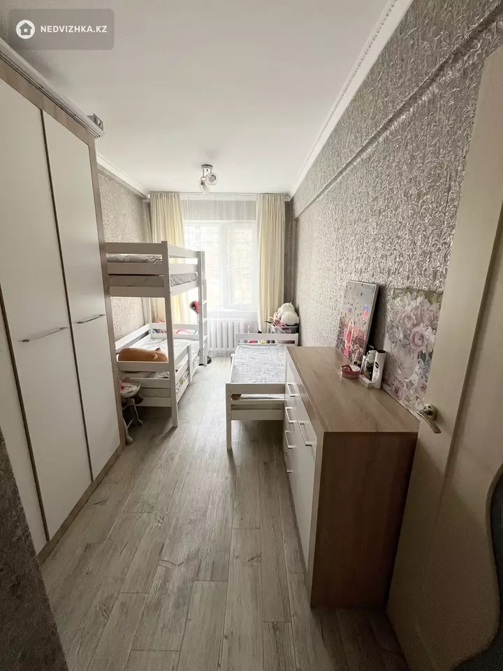 2-комнатная квартира, этаж 1 из 5, 48 м², фотография 3