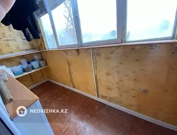 3-комнатная квартира, этаж 3 из 5, 62 м², миниатюра 11