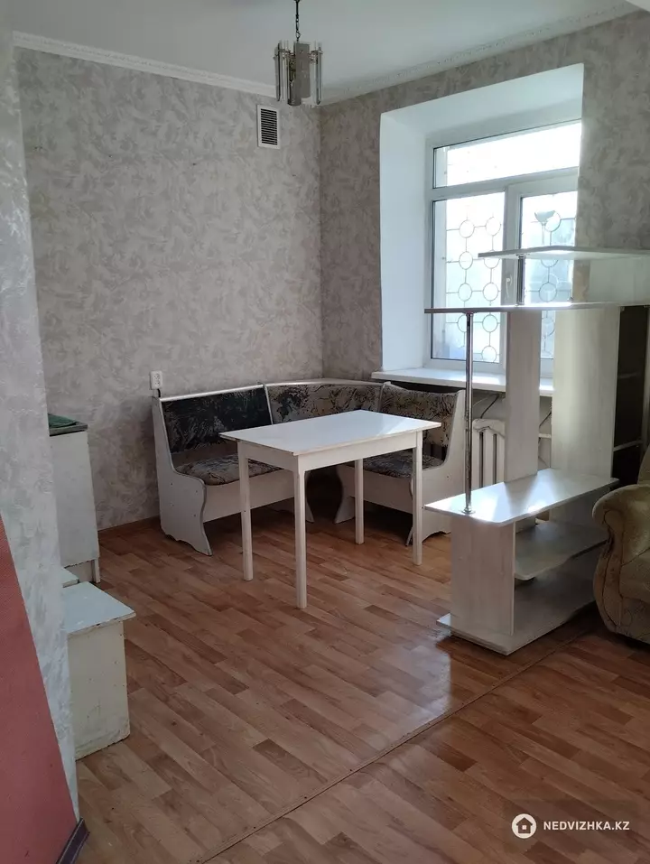 2-комнатная квартира, этаж 1 из 2, 45 м², фотография 5