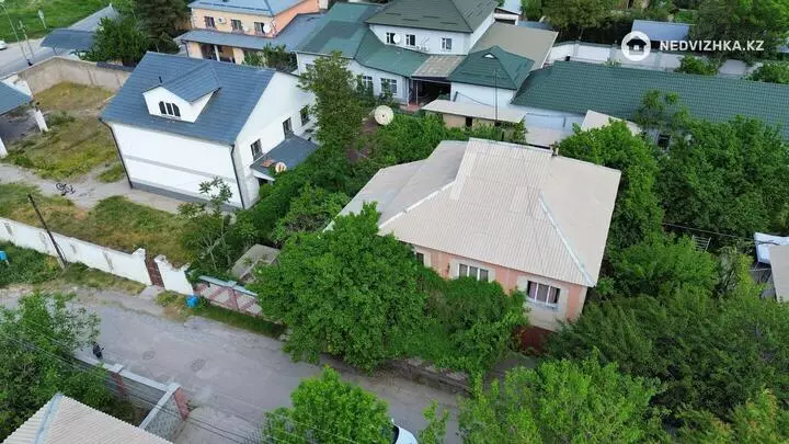 6-комнатный дом, 7.1 соток, 368 м², фотография 2
