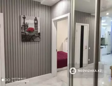 1-комнатная квартира, этаж 3 из 12, 35 м², По часам, миниатюра 3