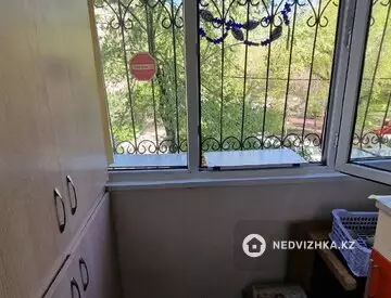 3-комнатная квартира, этаж 2 из 5, 70 м², миниатюра 6