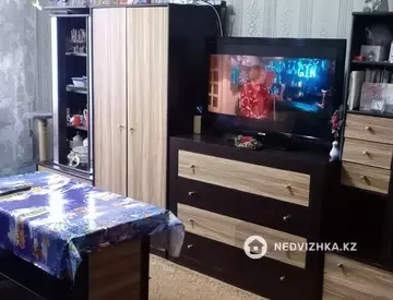 3-комнатная квартира, этаж 2 из 4, 60 м²