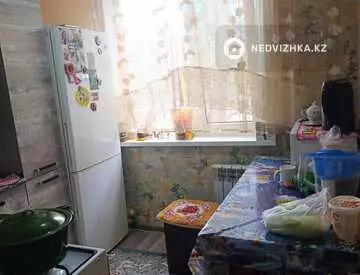 3-комнатная квартира, этаж 2 из 4, 60 м², миниатюра 8