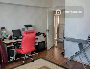 3-комнатная квартира, этаж 5 из 5, 87 м², миниатюра 10