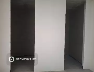 3-комнатная квартира, этаж 9 из 9, 78 м²