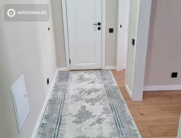 1-комнатная квартира, этаж 4 из 9, 40 м², Посуточно, миниатюра 6