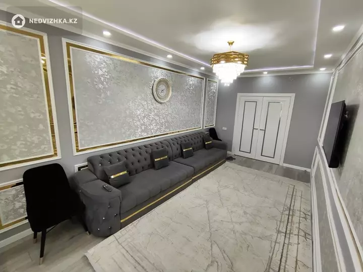 2-комнатная квартира, этаж 12 из 12, 59 м², фотография 4